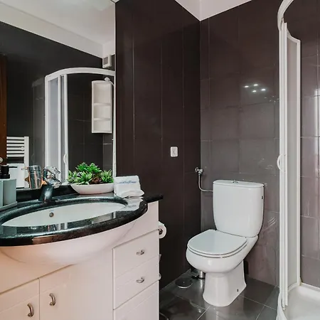 Holiday home Viana Surf House *