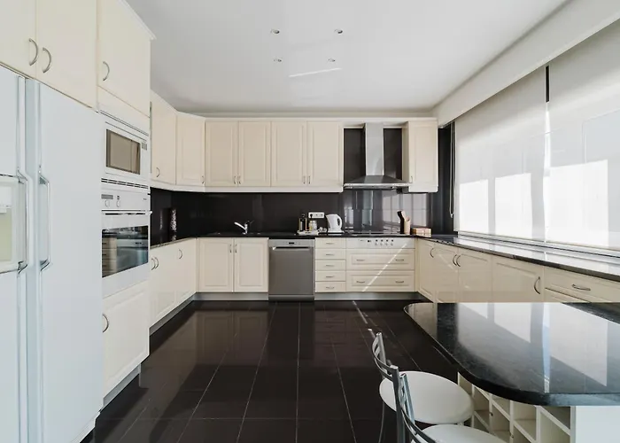 Viana Surf House Nyaraló *